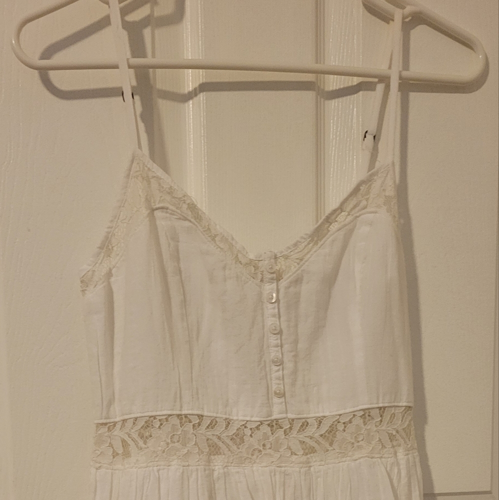 Lace dress